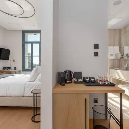 Hellenic Vibes Smart Hotel-3